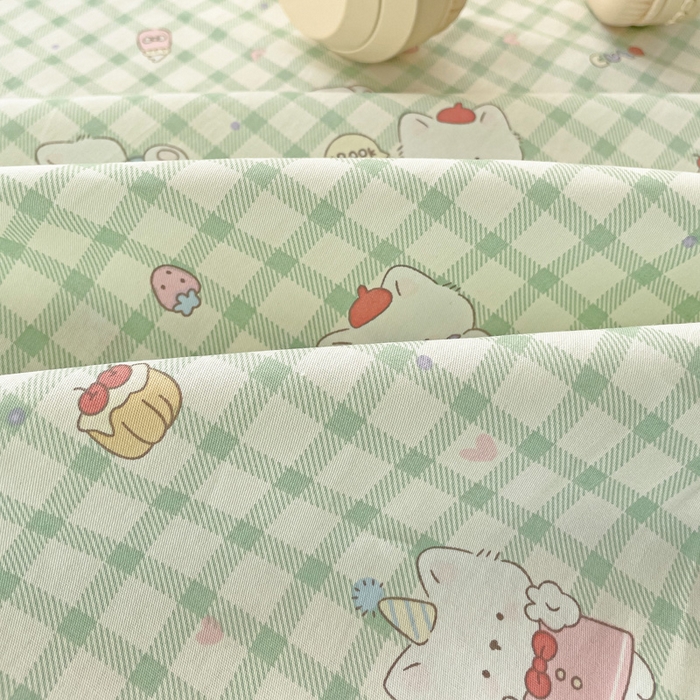 91家纺网 家纺一手货源 找家纺 春雨家居 2025新款春夏卡通印花全棉单枕套 6.甜美梦境-绿