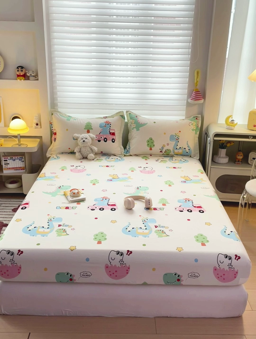 91家纺网 家纺一手货源 找家纺 春雨家居 2025新款春夏卡通印花全棉单床笠 快乐旅行