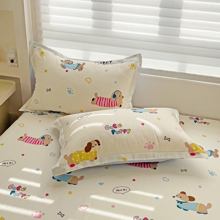 春雨家居 2025新款春夏卡通印花全棉单枕套 8.童趣蜜歌