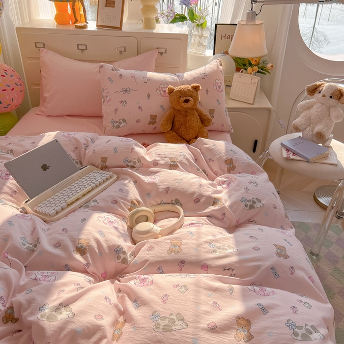 91家纺网 家纺一手货源 找家纺 韩巢家纺 2025新款超柔水洗棉印花被套床单床上用品四件套  小猫线球