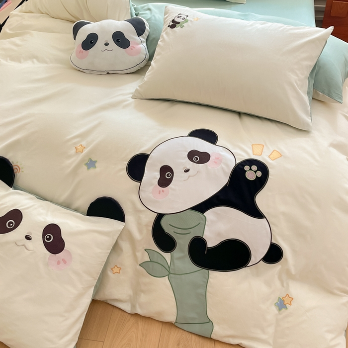 91家纺网 家纺一手货源 找家纺 博雅 2025新款全棉贴布绣卡通四件套 绣花款-运动熊猫