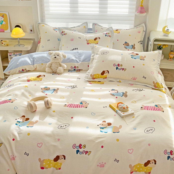 91家纺网 家纺一手货源 找家纺 春雨家居 2025新款春夏卡通印花全棉四件套 童趣蜜歌