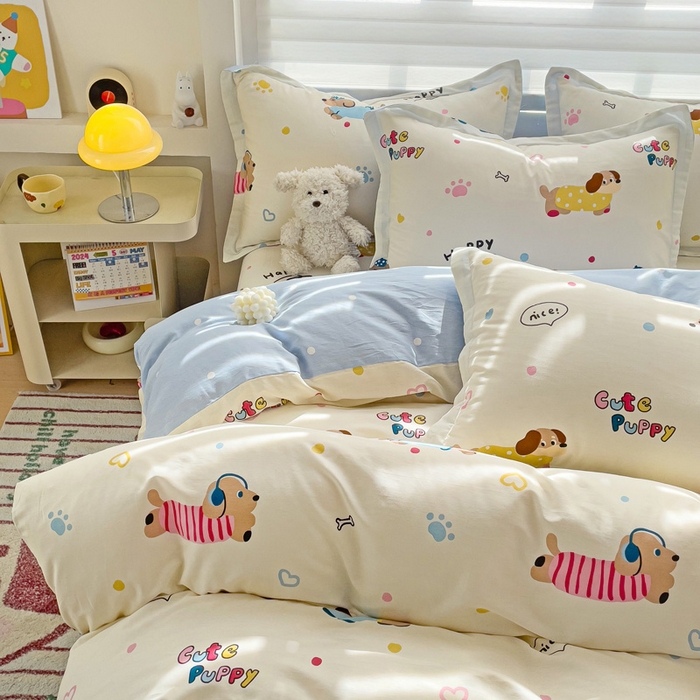 91家纺网 家纺一手货源 找家纺 春雨家居 2025新款春夏卡通印花全棉单被套 童趣蜜歌