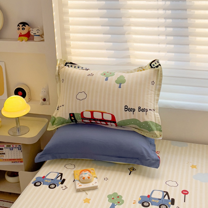 91家纺网 家纺一手货源 找家纺 春雨家居 2025新款春夏卡通印花全棉单枕套 2.汽车世界