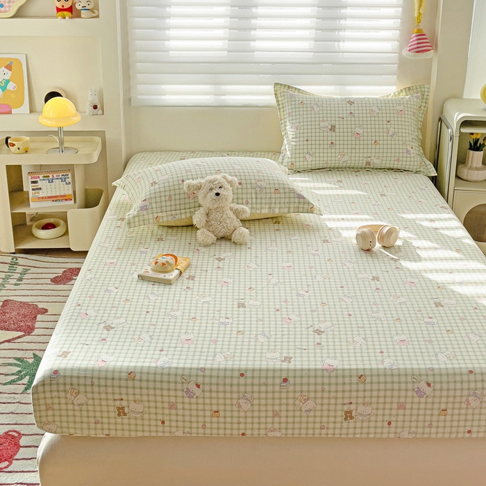 91家纺网 家纺一手货源 找家纺 春雨家居 2025新款春夏卡通印花全棉单床笠 甜美梦境-绿