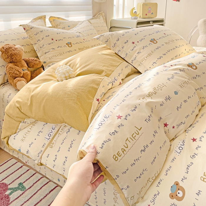 91家纺网 家纺一手货源 找家纺 春雨家居 2025新款春夏卡通印花全棉四件套 红星小熊