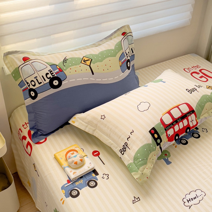 91家纺网 家纺一手货源 找家纺 春雨家居 2025新款春夏卡通印花全棉单枕套 2.汽车世界