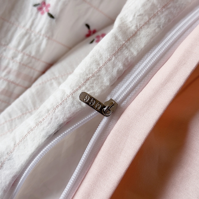 91家纺网 家纺一手货源 找家纺 琪格格纺织 2025新款纯棉韩式小清新田园大提花清新四件套 小花园-粉