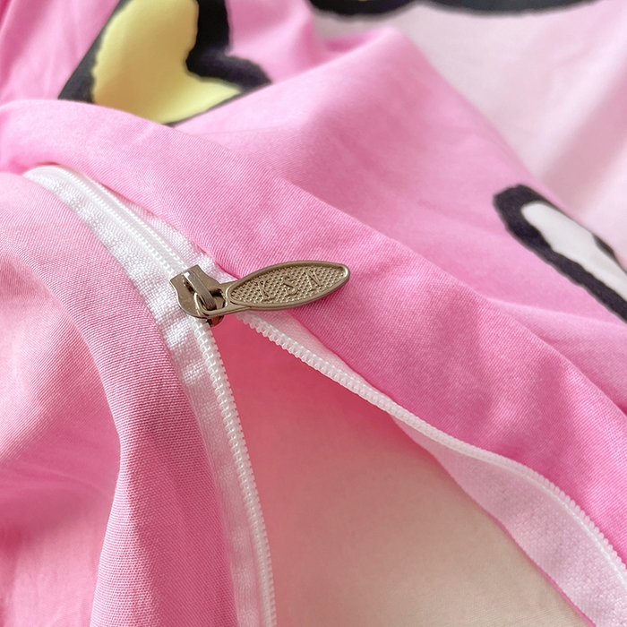 91家纺网 家纺一手货源 找家纺 卡斯诺家纺馆 2025新款水洗云朵棉四件套【下载文件夹包含买家秀】 时尚猫咪