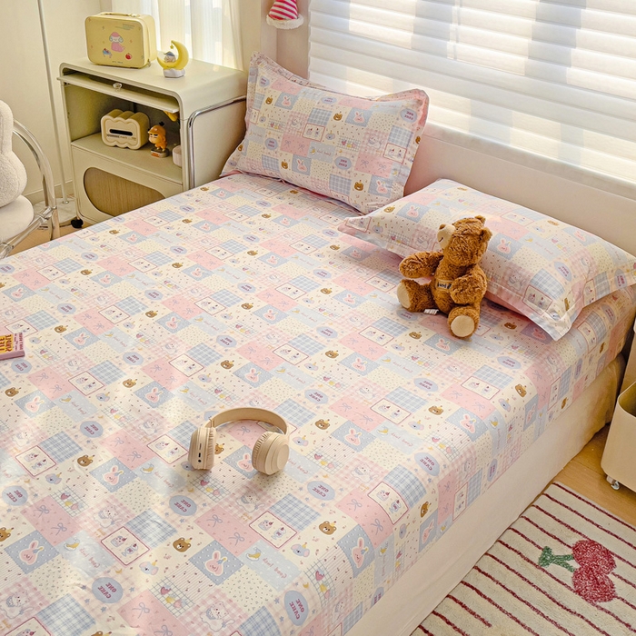 91家纺网 家纺一手货源 找家纺 春雨家居 2025新款春夏卡通印花全棉单床笠 甜心乐园