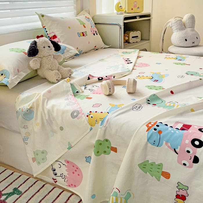 91家纺网 家纺一手货源 找家纺 春雨家居 2025新款春夏卡通印花全棉单床单 快乐旅行