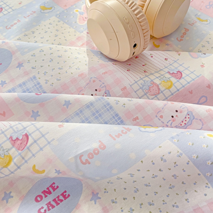 91家纺网 家纺一手货源 找家纺 春雨家居 2025新款春夏卡通印花全棉单床单 甜心乐园