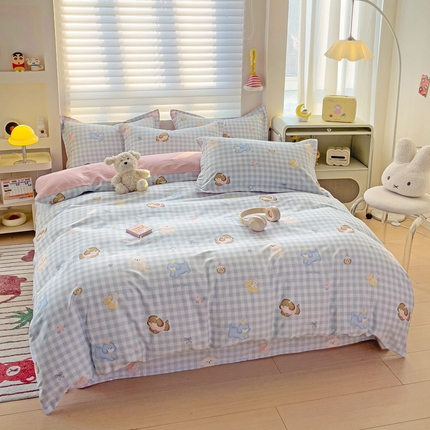 春雨家居 2025新款春夏卡通印花全棉四件套 星星发夹狗