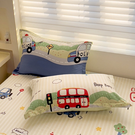 春雨家居 2025新款春夏卡通印花全棉单枕套 2.汽车世界