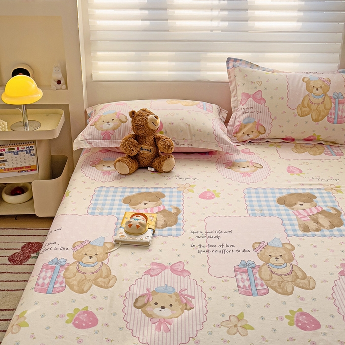 91家纺网 家纺一手货源 找家纺 春雨家居 2025新款春夏卡通印花全棉单床单 甜甜心事