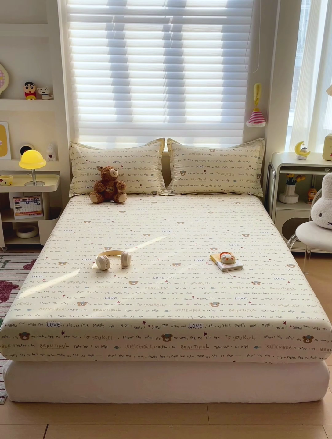 91家纺网 家纺一手货源 找家纺 春雨家居 2025新款春夏卡通印花全棉单床笠 红星小熊