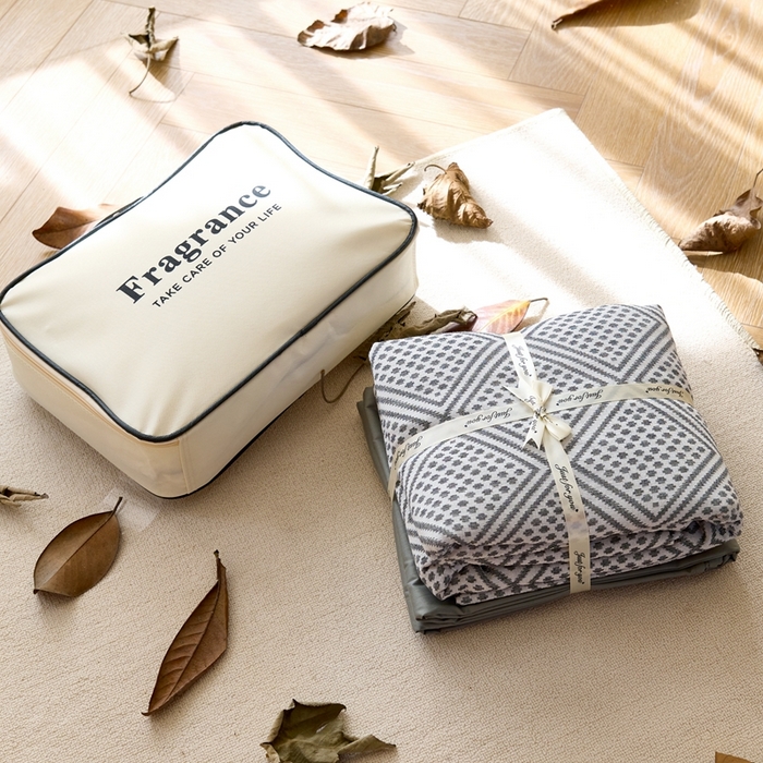 91家纺网 家纺一手货源 找家纺 久典2025 60支色织三层大提花基础款四件套 绅士格