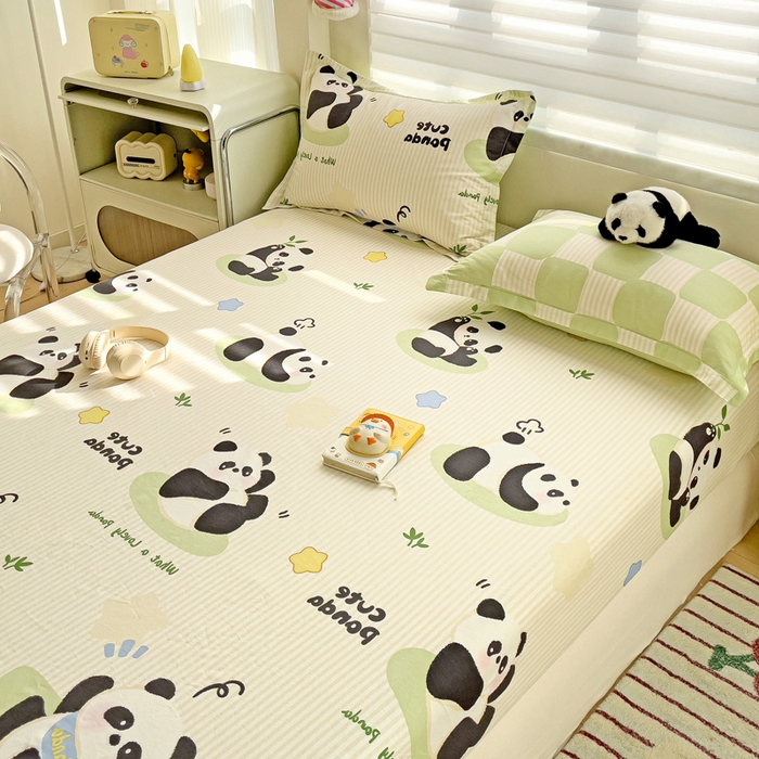 91家纺网 家纺一手货源 找家纺 春雨家居 2025新款春夏卡通印花全棉单床笠 小熊猫