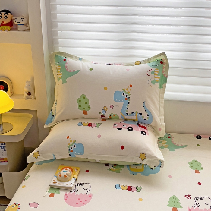 91家纺网 家纺一手货源 找家纺 春雨家居 2025新款春夏卡通印花全棉单枕套 5.快乐旅行