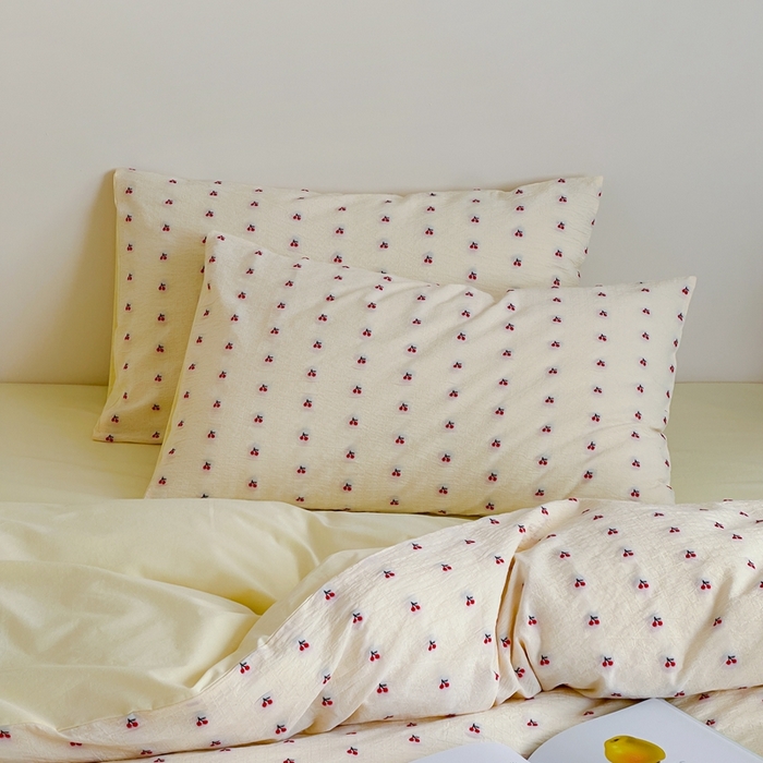 91家纺网 家纺一手货源 找家纺 云上  2025新款小樱桃大提花水洗棉四件套 樱桃-奶黄