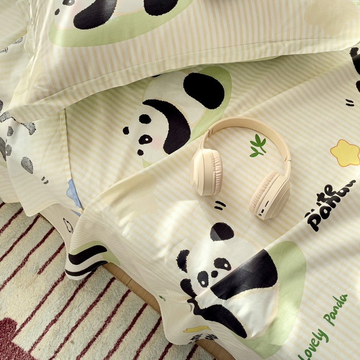 91家纺网 家纺一手货源 找家纺 春雨家居 2025新款春夏卡通印花全棉单床单 小熊猫