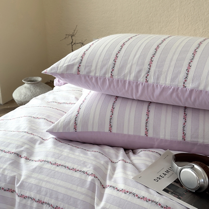 91家纺网 家纺一手货源 找家纺 琪格格纺织 2025新款纯棉韩式小清新田园大提花清新四件套 小花园-紫