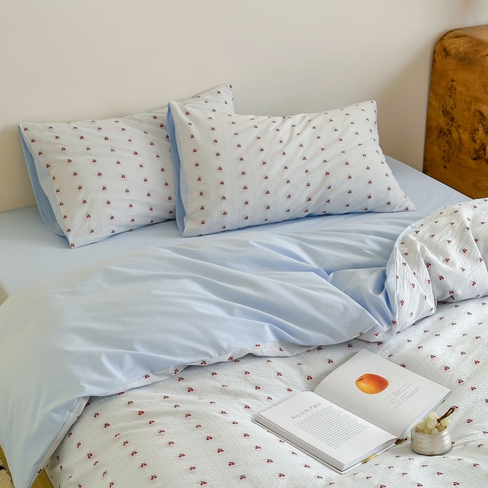 91家纺网 家纺一手货源 找家纺 云上  2025新款小樱桃大提花水洗棉四件套 樱桃-蓝