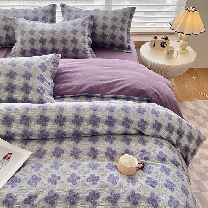 91家纺网 家纺一手货源 找家纺 大吉  2024新款加厚喷气全棉磨毛被套 幸运草