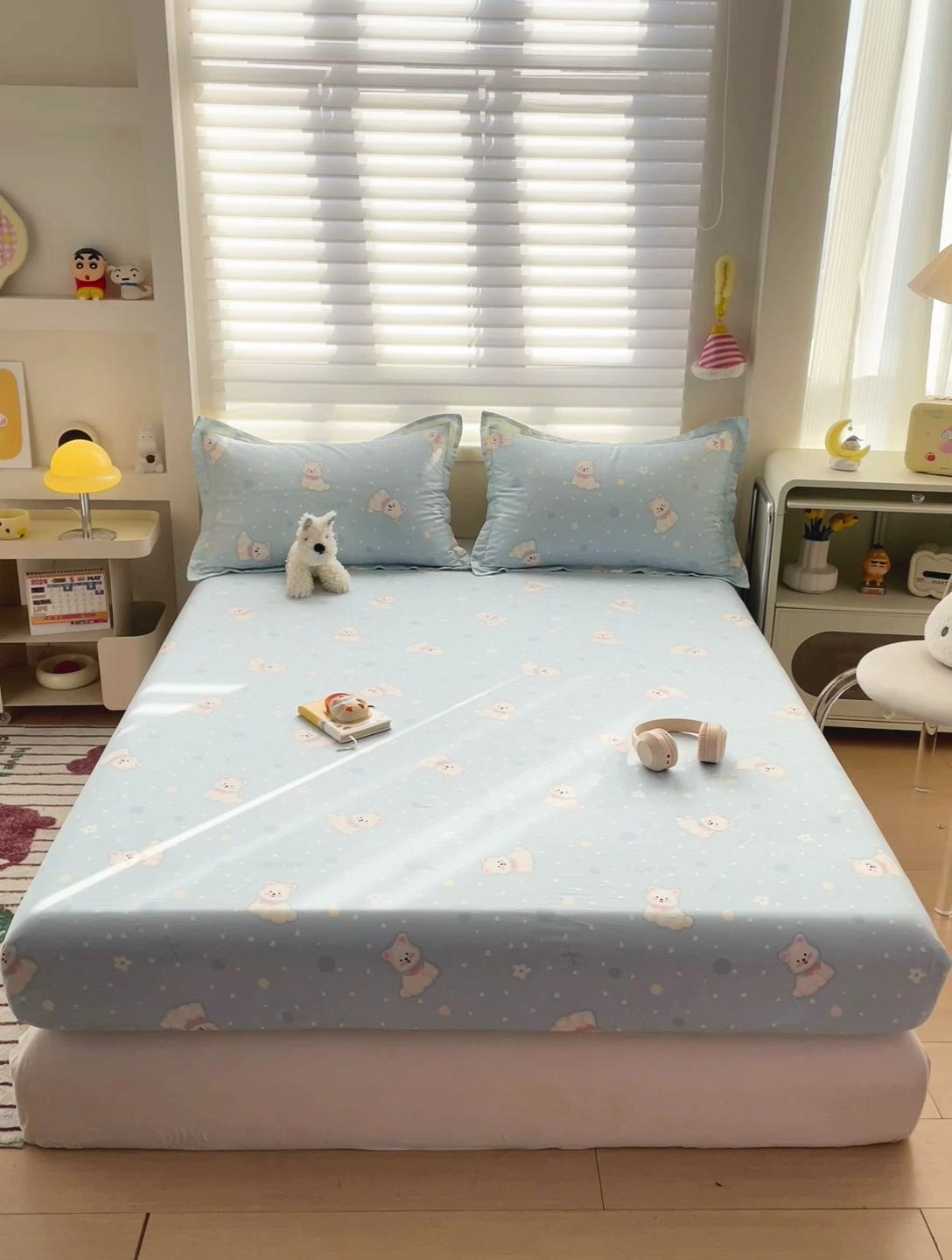 91家纺网 家纺一手货源 找家纺 春雨家居 2025新款春夏卡通印花全棉单床笠 蓝色泡芙狗