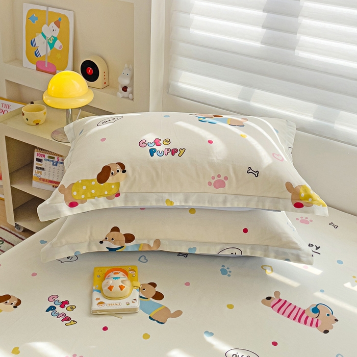 91家纺网 家纺一手货源 找家纺 春雨家居 2025新款春夏卡通印花全棉单枕套 8.童趣蜜歌