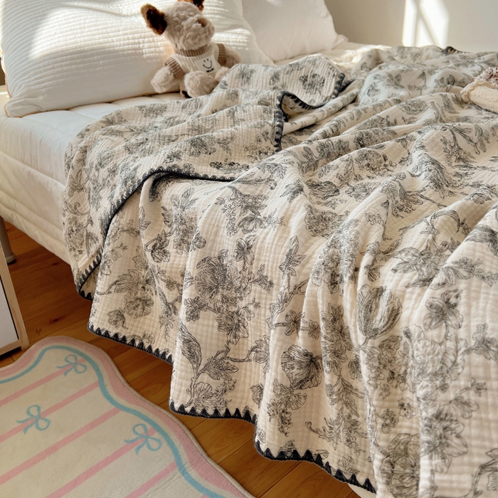 91家纺网 家纺一手货源 找家纺 三朵ins风韩国A类全棉绉绉纱多功能毯情图 迷雾森林