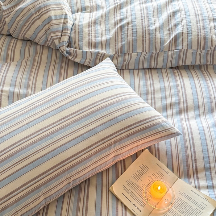 91家纺网 家纺一手货源 找家纺 澳萝拉 2025新款全棉水洗棉印花款四件套-风格一 左岸-蓝