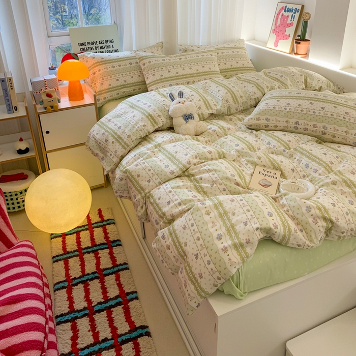 91家纺网 家纺一手货源 找家纺 澳萝拉 2025新款小碎花清新春夏全棉花边双层纱韩系三件套四件套 花丛兔