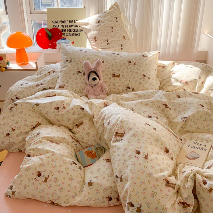 91家纺网 家纺一手货源 找家纺 澳萝拉 2025新款小碎花清新春夏全棉花边双层纱韩系三件套四件套 狗狗乐园