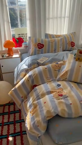 91家纺网 家纺一手货源 找家纺 澳萝拉 2025新款小碎花清新春夏全棉花边双层纱韩系三件套四件套 蛋糕小熊