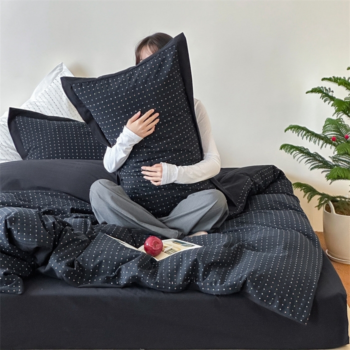 91家纺网 家纺一手货源 找家纺 云上  2025新款色织小提花方糖水洗棉四件套 方糖-蓝黑