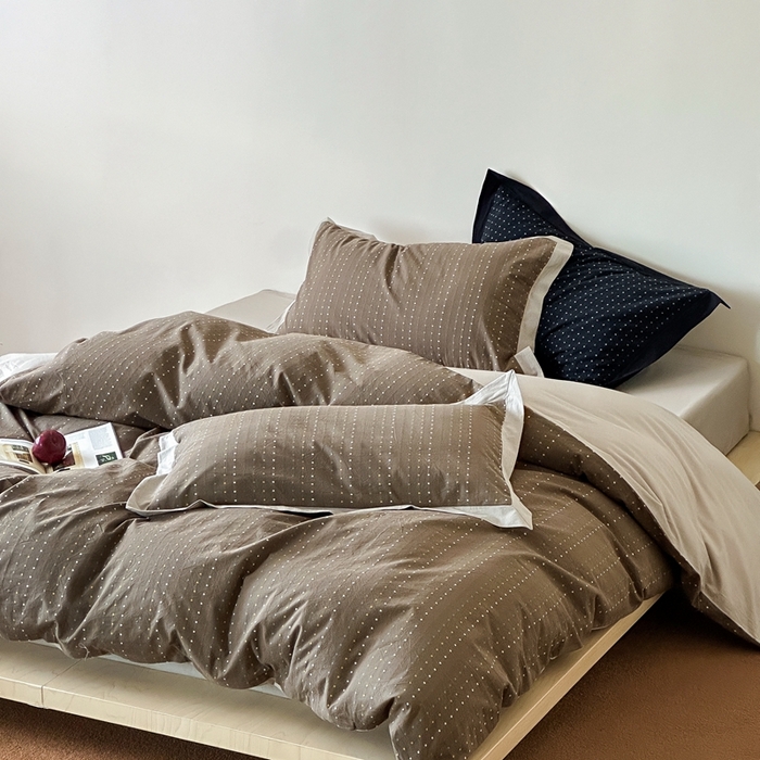 91家纺网 家纺一手货源 找家纺 云上  2025新款色织小提花方糖水洗棉四件套 方糖-咖