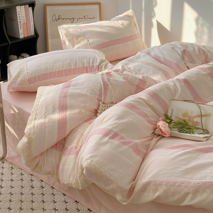 91家纺网 家纺一手货源 找家纺 澳萝拉 2025新款小碎花清新春夏全棉花边双层纱韩系三件套四件套 可露丽-粉