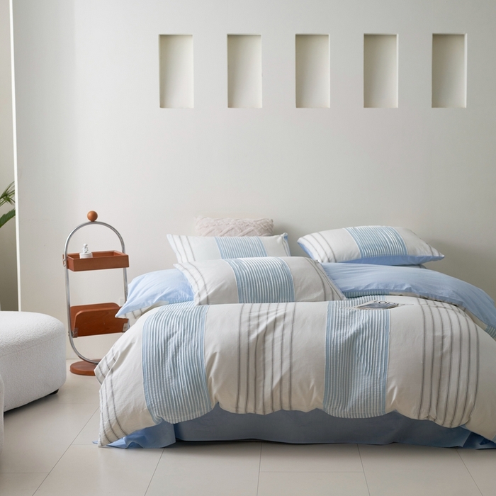 91家纺网 家纺一手货源 找家纺 金丝鸟家纺 2025新款全棉三层纱提花晴岚系列四件套 晴岚 天蓝