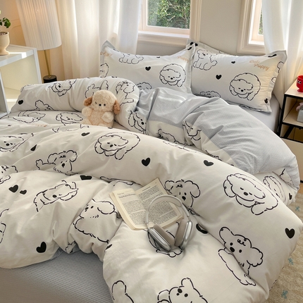 91家纺网 家纺一手货源 找家纺 涵宸家纺 2025新款全棉印花四件套 B呆萌小狗