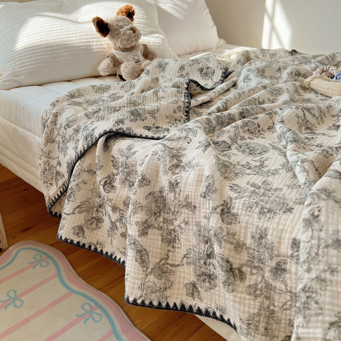 91家纺网 家纺一手货源 找家纺 三朵ins风韩国A类全棉绉绉纱多功能毯情图 迷雾森林