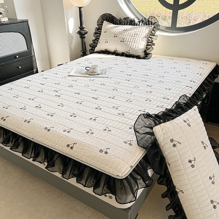 91家纺网 家纺一手货源 找家纺 眠势力 2025新款赫本风花边床笠四季通用加厚夹棉席梦思保护套 多姿樱桃