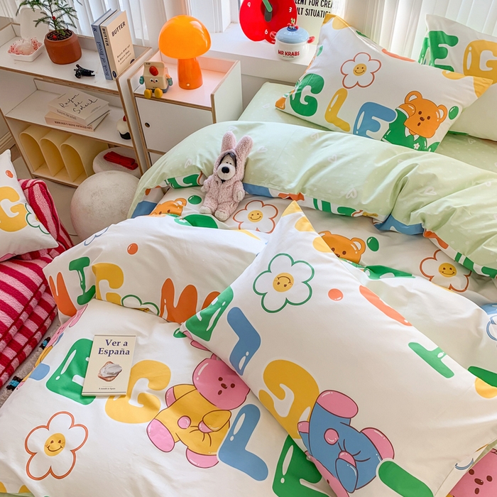 91家纺网 家纺一手货源 找家纺 澳萝拉 2025新款小碎花清新春夏全棉花边双层纱韩系三件套四件套 春日游园会