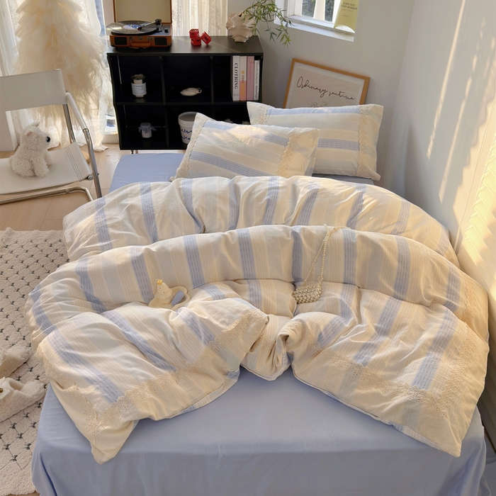 91家纺网 家纺一手货源 找家纺 澳萝拉 2025新款小碎花清新春夏全棉花边双层纱韩系三件套四件套 可露丽-蓝