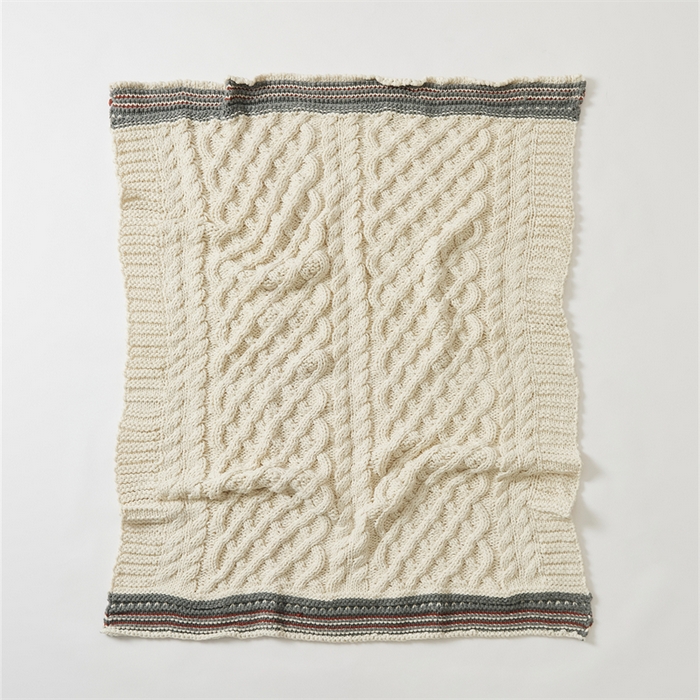 91家纺网 家纺一手货源 找家纺 （总）暖绵绵家纺 2025新款冰岛毛系列盖毯披肩毯毯子-格朗【最低零售价：210元】