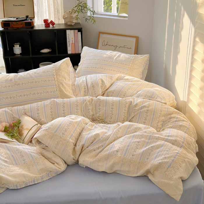 91家纺网 家纺一手货源 找家纺 澳萝拉 2025新款小碎花清新春夏全棉花边双层纱韩系三件套四件套 白兰地