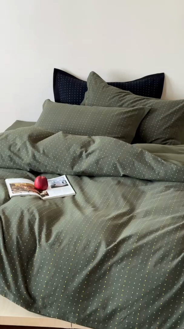 91家纺网 家纺一手货源 找家纺 云上  2025新款色织小提花方糖水洗棉四件套 方糖-军绿