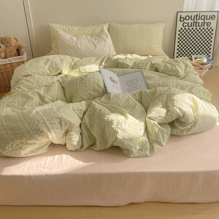 91家纺网 家纺一手货源 找家纺 轻奢坊 2025新款色织提花复古格子四件套 安妮-绿