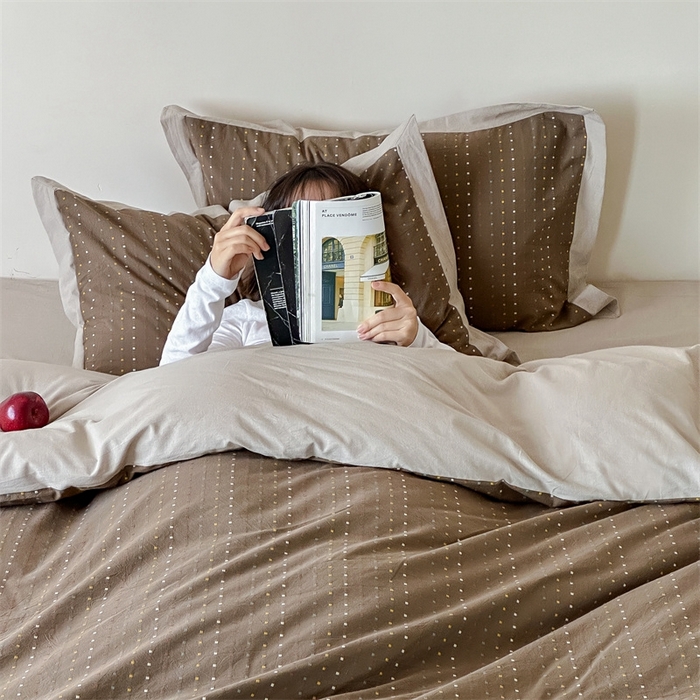 91家纺网 家纺一手货源 找家纺 云上  2025新款色织小提花方糖水洗棉四件套 方糖-咖