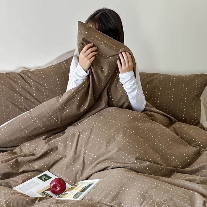 91家纺网 家纺一手货源 找家纺 云上  2025新款色织小提花方糖水洗棉四件套 方糖-咖